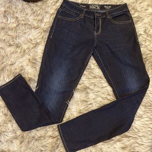 Buckle Black skinny jeans - fit no. 76 - Sz 28x32